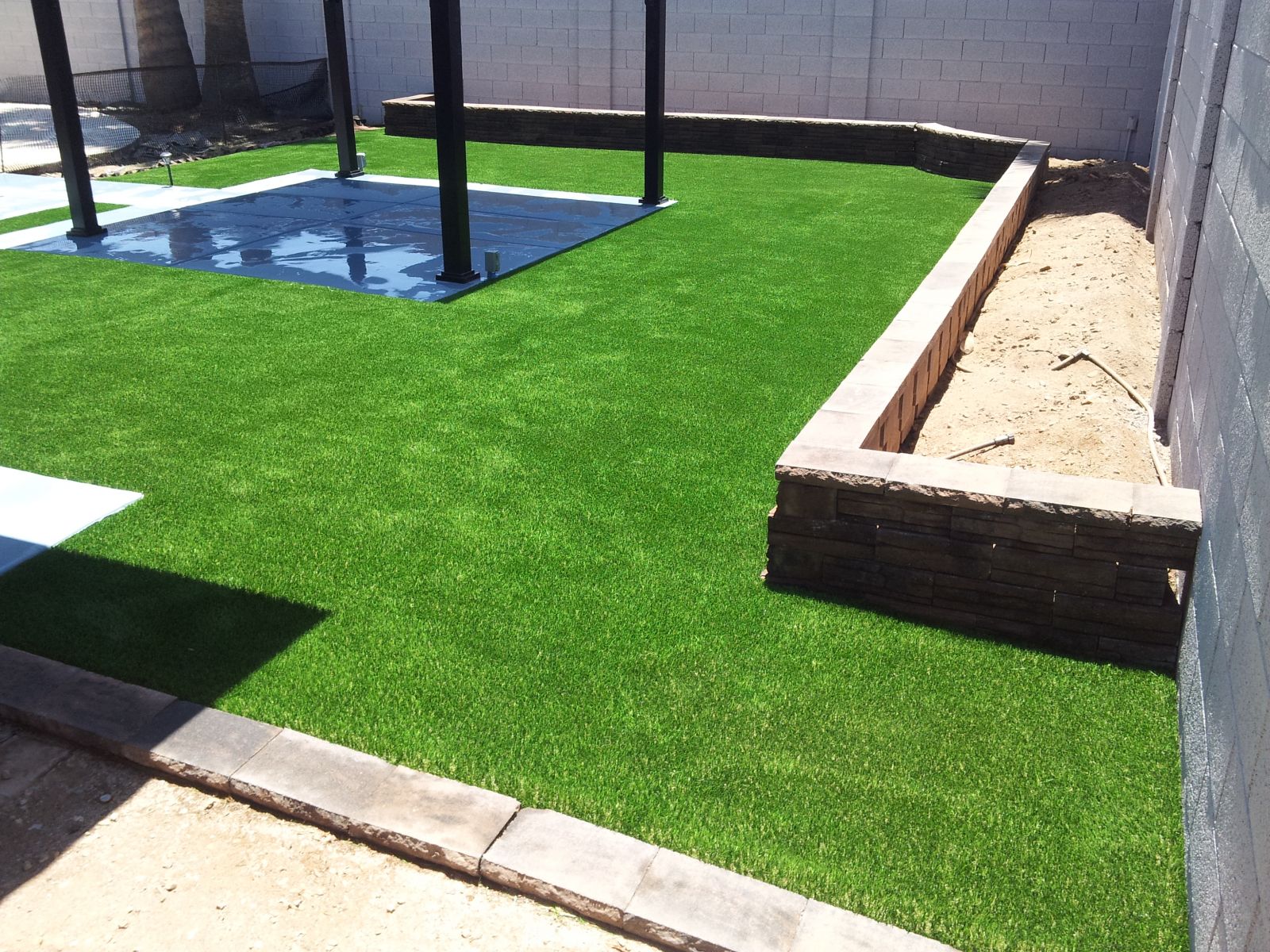 Compare Fake Grass & Real Turf. Queen Creek Artificial Grass